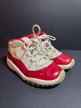Nike Air Jordan 11 Retro Cherry Red White TD Toddler Size 9c Kids Youth EUC